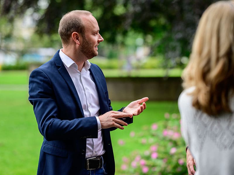 In company trainingen bieden ook flexibiliteit in termen van planning en locatie